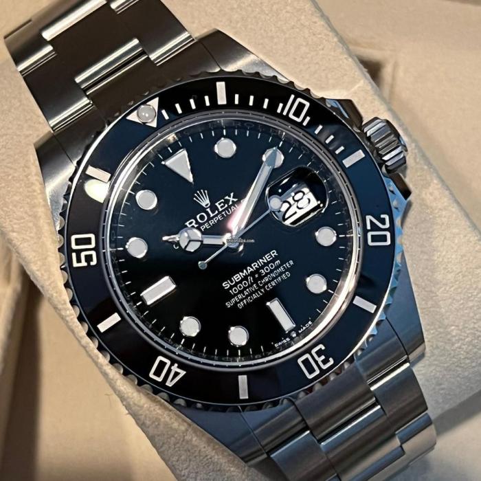 Rolex 41mm Submariner A Dive into Timeless Luxury